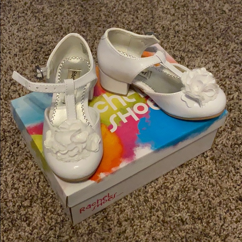 Dress shoes